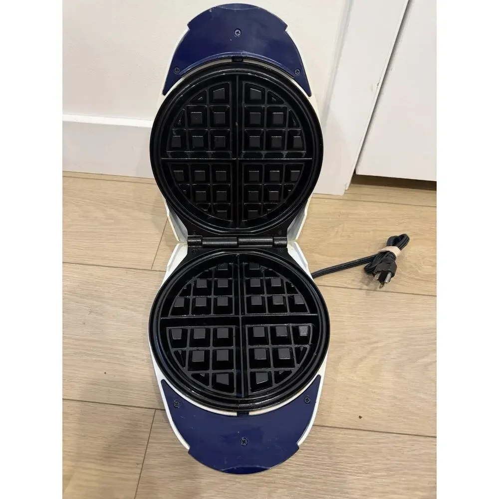 Proctor Silex Morning Baker Belgian Waffle Maker Non-Stick Blue White 26500